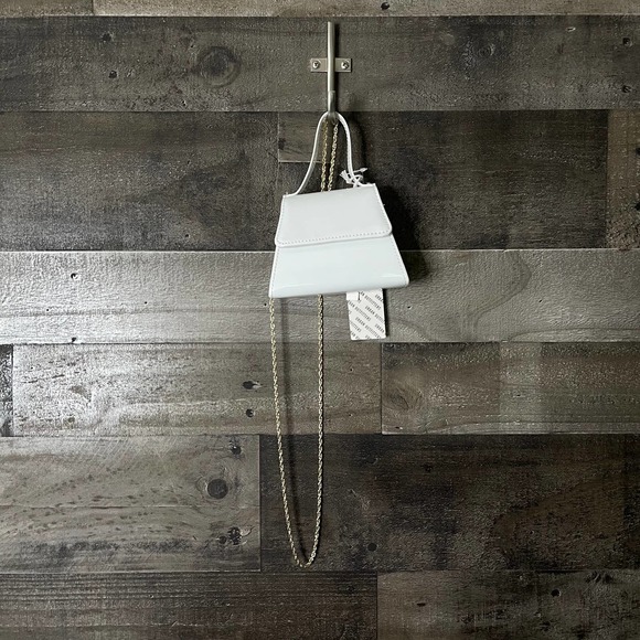 SOLD Urban Outfitters Mini Crossbody Bag NWT - Picture 3 of 3